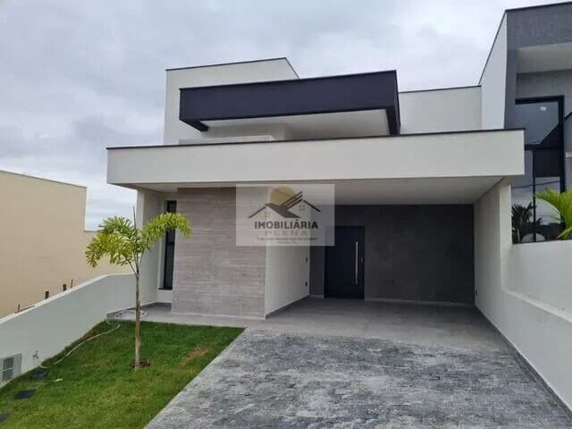 Casa Alto Padrão com 3 Suítes no Cond. Helena Maria