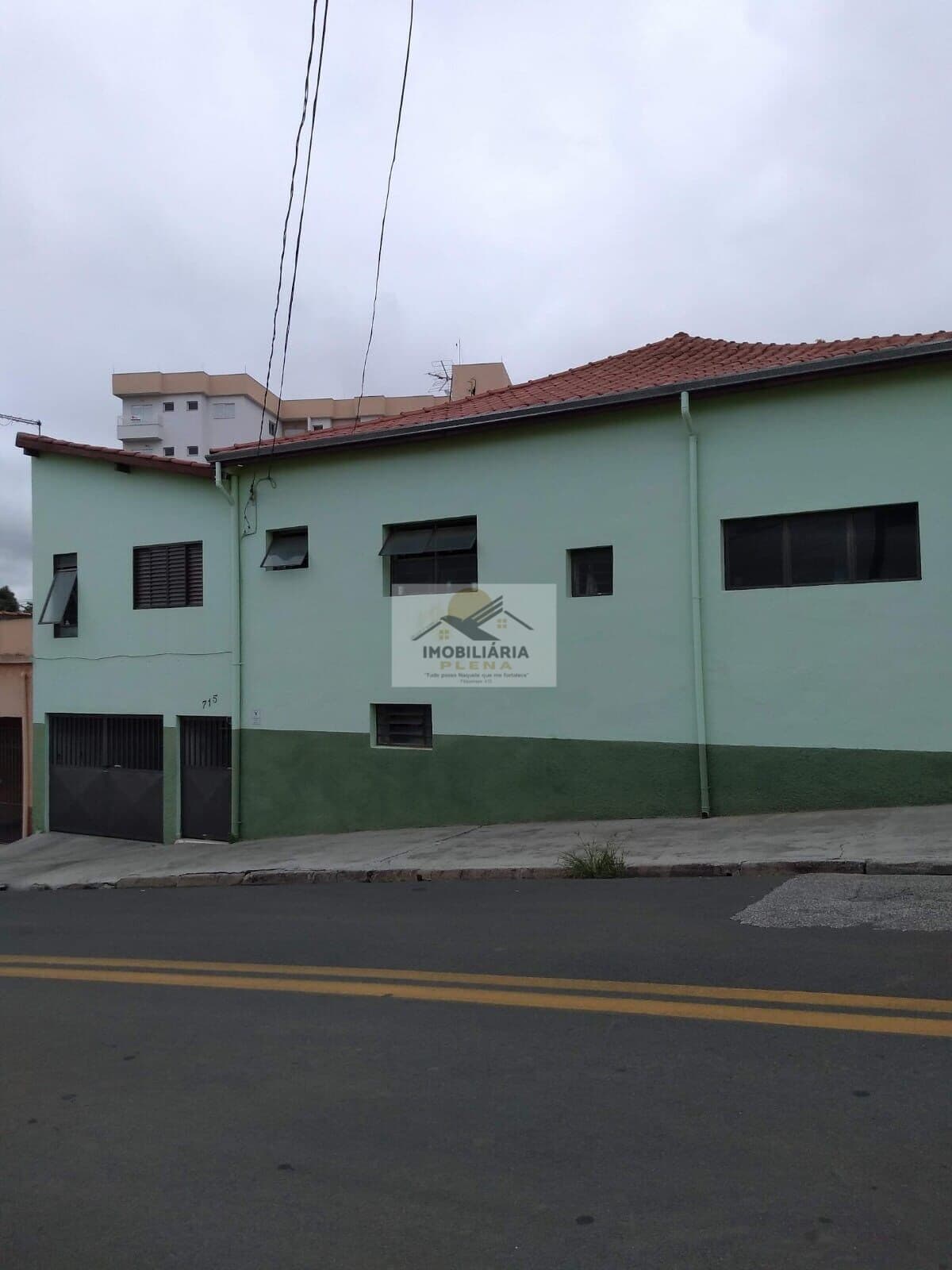 Casa Residencial/Comercial na Vila Santa Rita.