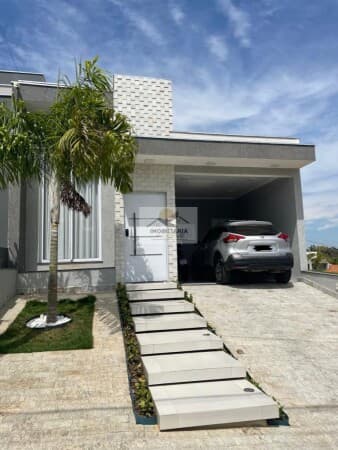 Casa com 2 Dormitórios no Cond. Villagio Ipanema.