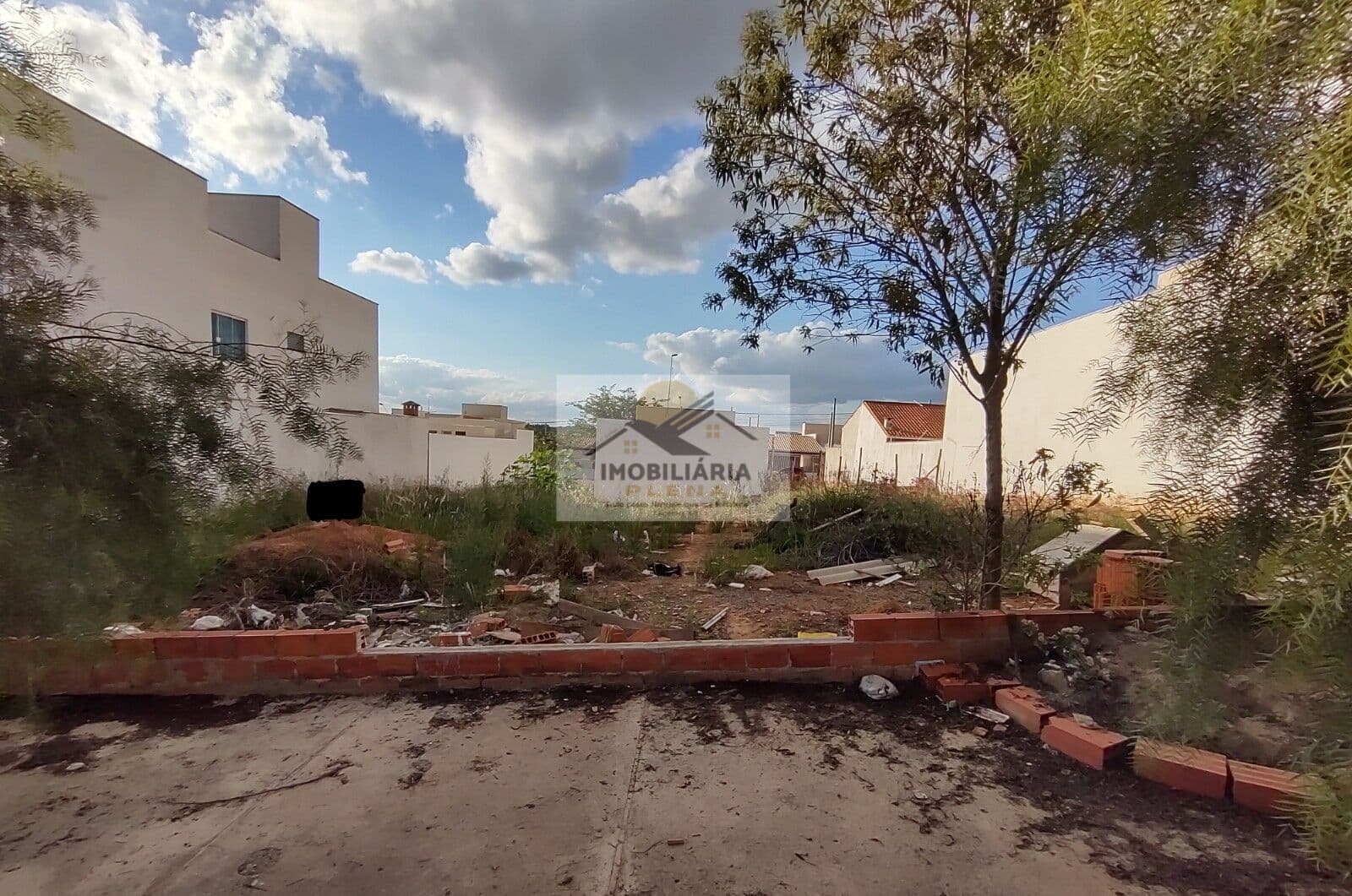 Lote/Terreno em Sorocaba - Jardim Santa Marta
