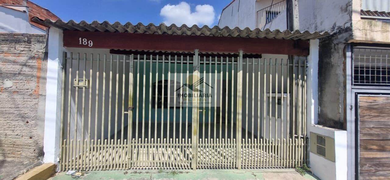 Casa com 2 Dormitórios no Jardim Santo Amaro