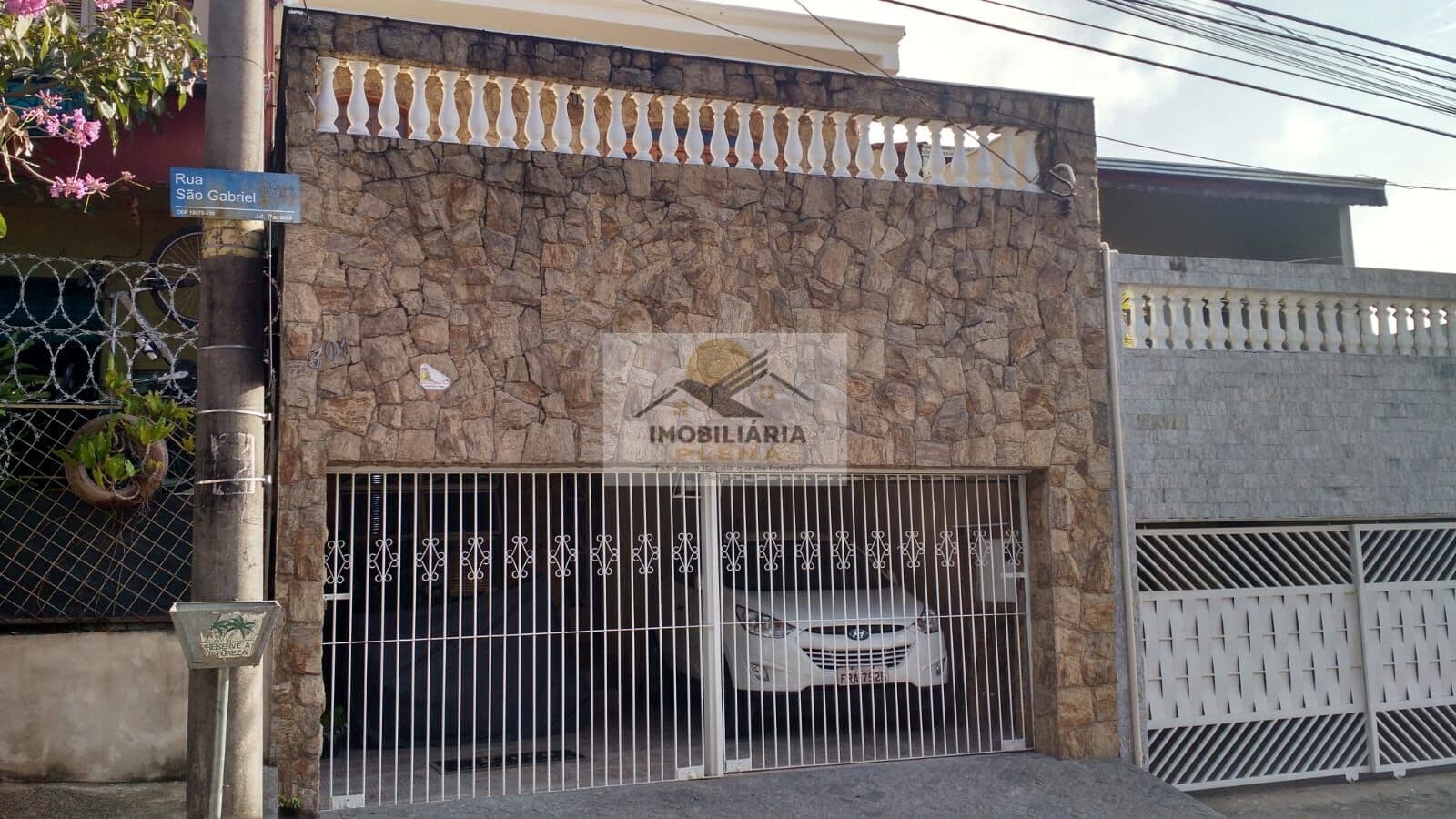 Sobrado com 3 Dormitórios no Jardim Parana