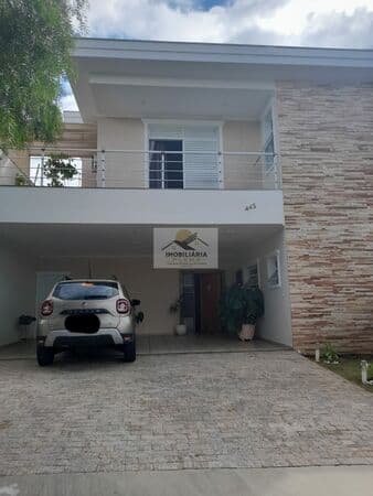 Sobrado Ibiti Royal Park