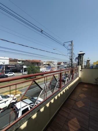 Sobrado Residencial/Comercial no São Guilherme