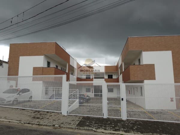 Kitnet com 2 Dormitórios no Residencial Formosa.