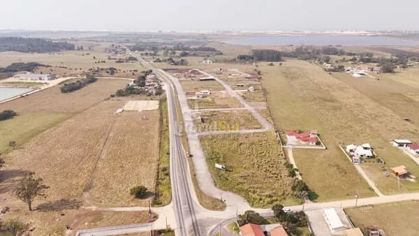 RESIDENCIAL PRAIA, CAMPO E LAZER