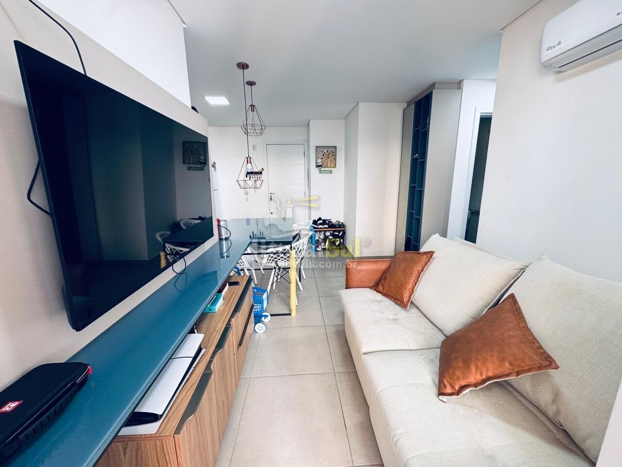 APARTAMENTO MOBILIADO NO RESIDENCIAL VALÊNCIA