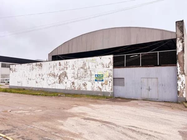 Galpão/Pavilhão Industrial - 1.050,00 m² - Litoral Sul Imóveis - Tubarão/SC