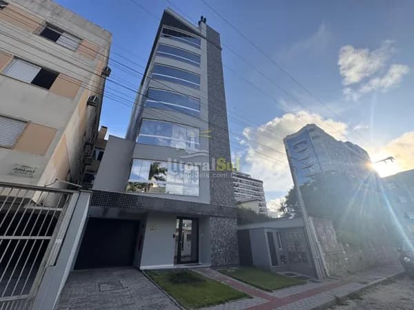 APARTAMENTO À VENDA NO EDIFÍCIO CHAMPS