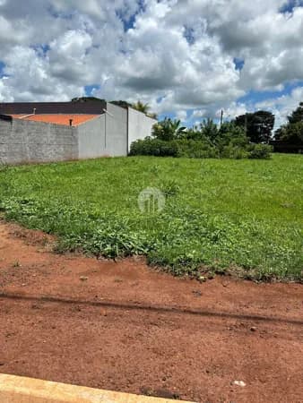 Terreno em Condomínio em Condomínio Gran Rio, Planura/MG