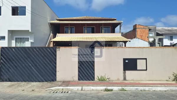 Sobrado Padrão - Loteamento Santa Regina