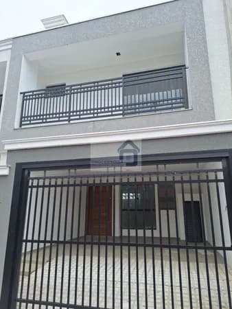 Sobrado Geminado Triplex - 03 - Dormitórios - Dom Bosco