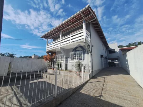Imóvel Residencial e Comercial - Bairro Espinheiros
