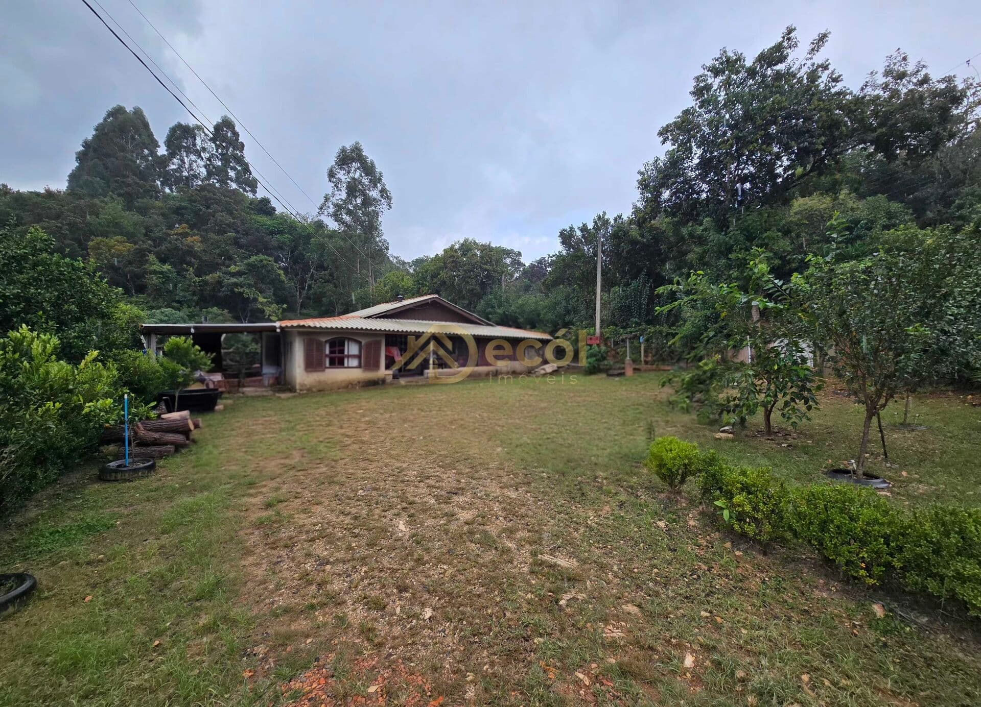 Excelente chácara próximo a rodovia 090 (estrada de bateias) Campo Largo/PR