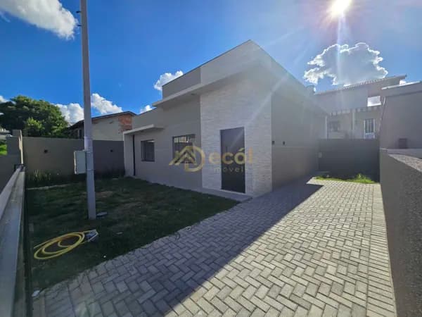 CASA À VENDA NO BAIRRO JARDIM ESMERALDA, CAMPO LARGO/PR