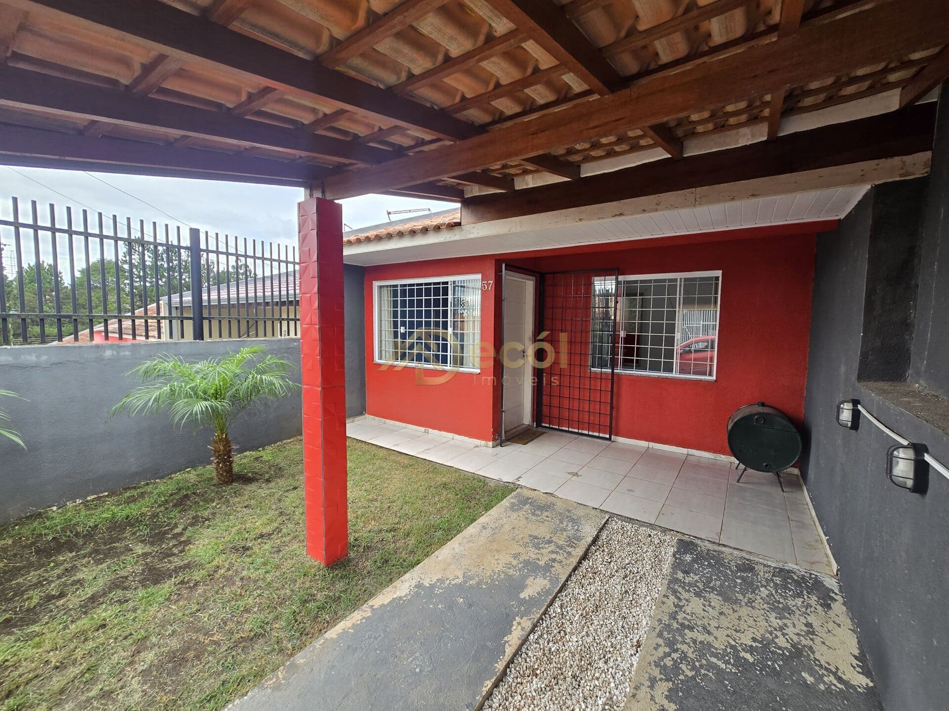 Excelente casa á venda em Campo Largo PR - Jardim Cristo Rei