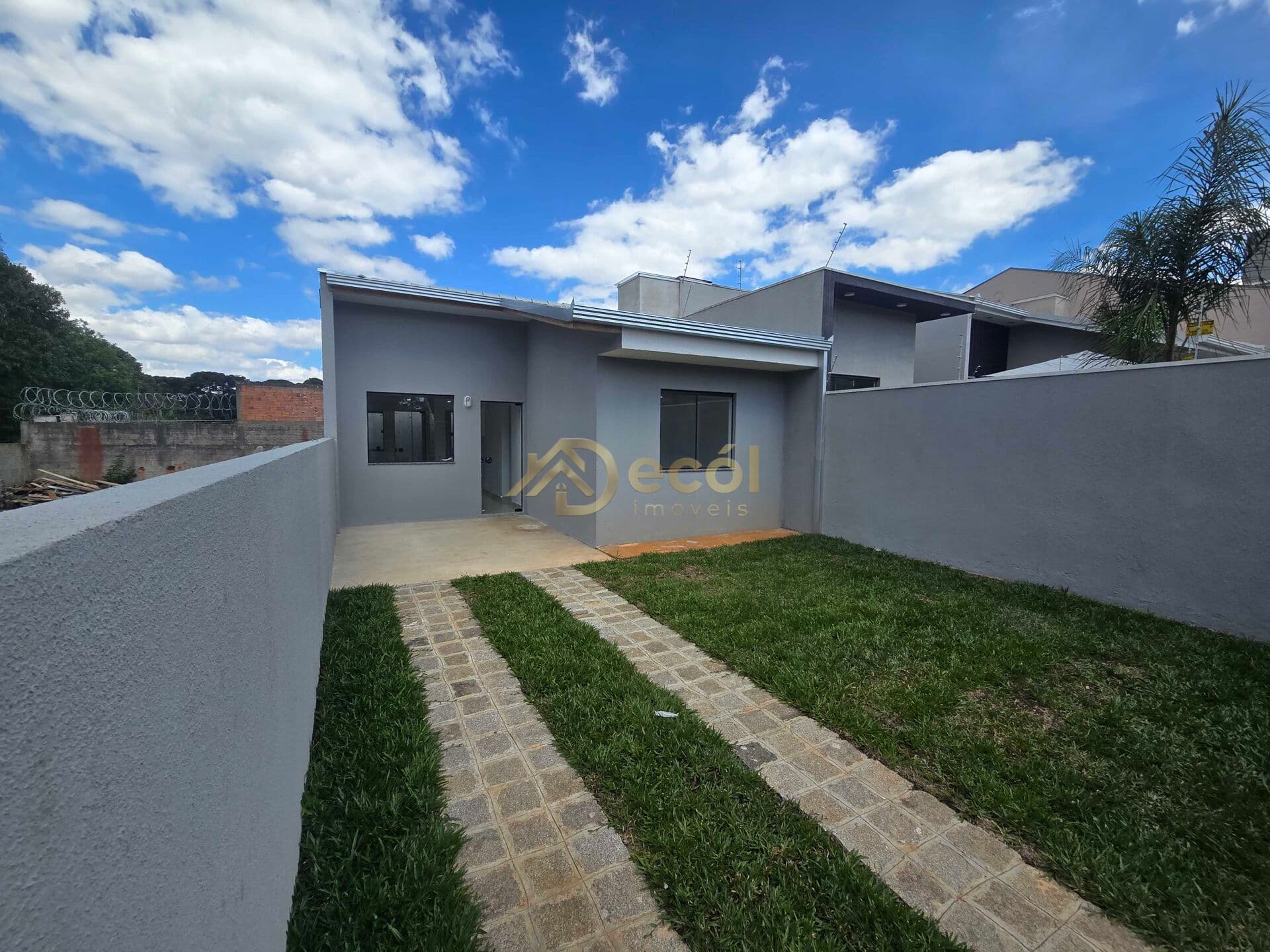 Casa na planta, 3 dormitórios, Jardim Três Rios - Campo Largo PR