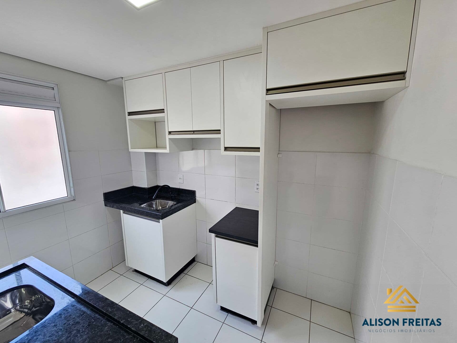 Apartamento em Parque Residencial Manela, Cambé/PR
