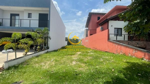 Terreno no Condomínio Brescia Residencial