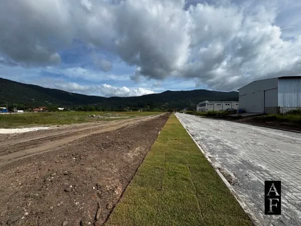 Lote/Terreno em Garopaba - Encantada