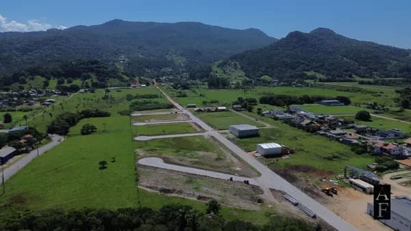 Lote/Terreno em Garopaba - Encantada