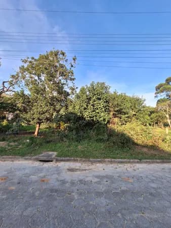 Terreno em Garopaba, próximo ao mar