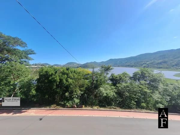 Terreno de 504m² Costa de Macacu