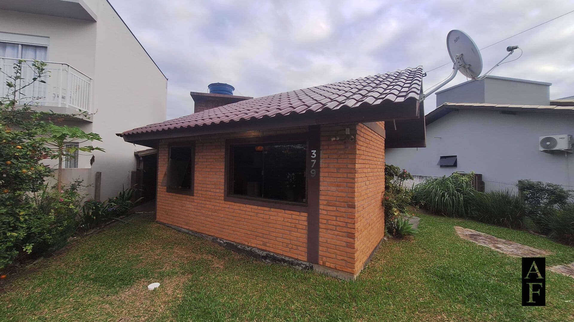 Casa Térrea de 2 Dormitórios em Ambrósio, Garopaba/SC