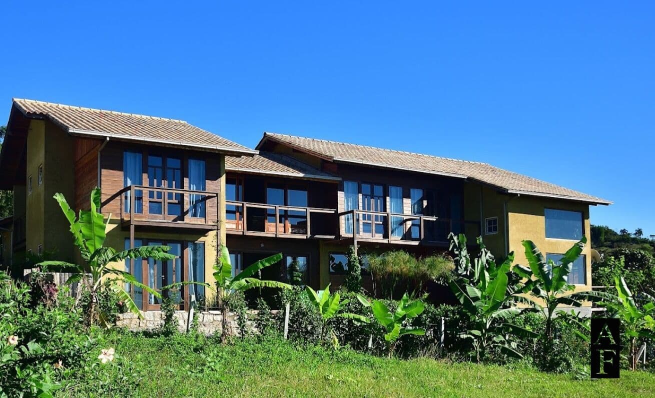 Pousada na praia da Gamboa em GAROPABA-SC