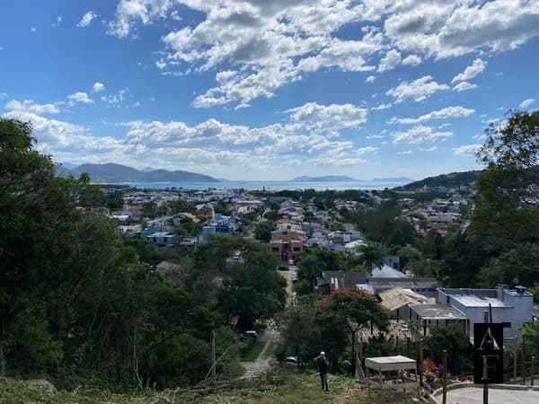Lote/Terreno em Garopaba - Centro