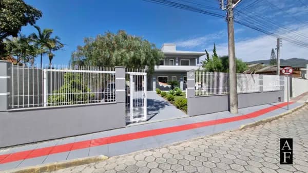 Casa Ampla em Garopaba na Praia do Siriú