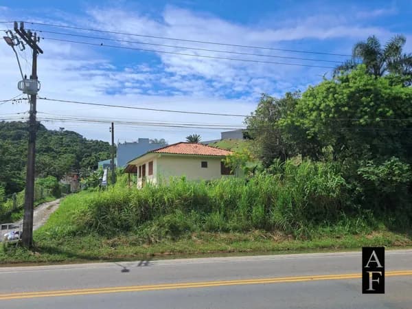 Terreno Comercial em Garopaba SC