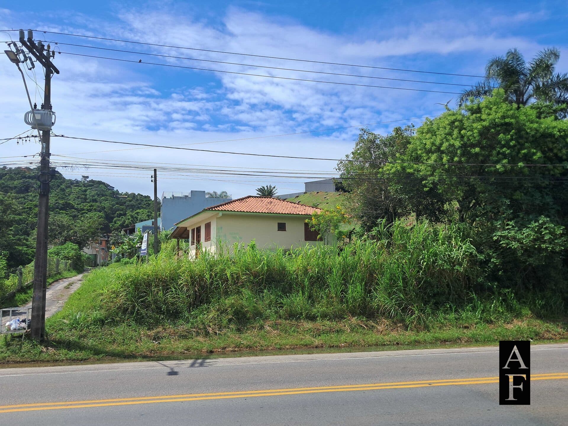Terreno Comercial em Garopaba SC