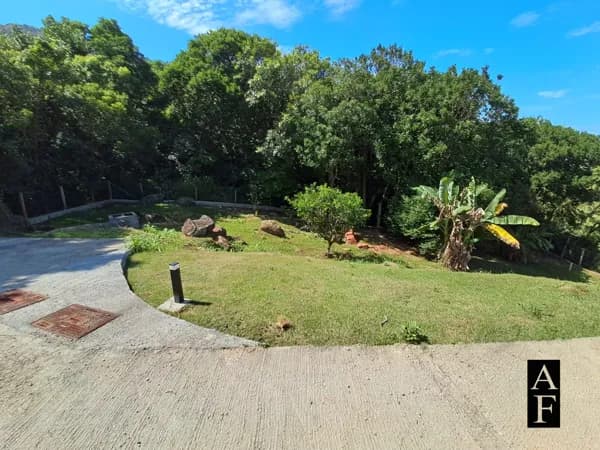 Terreno na praia do Siriú, Vista Para o Mar!