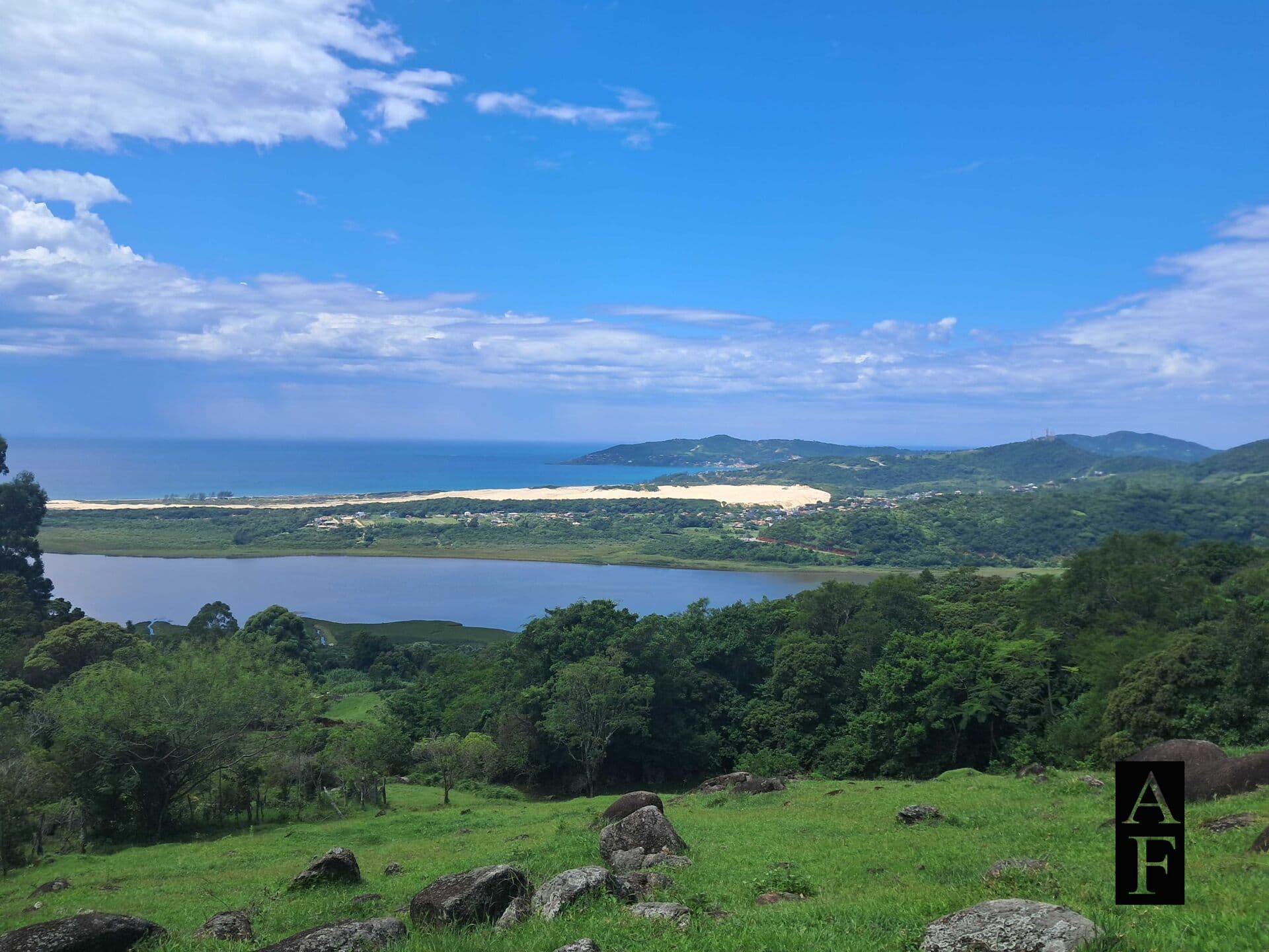 Terreno na Costa do Macacu com vista Mar e Lagoa