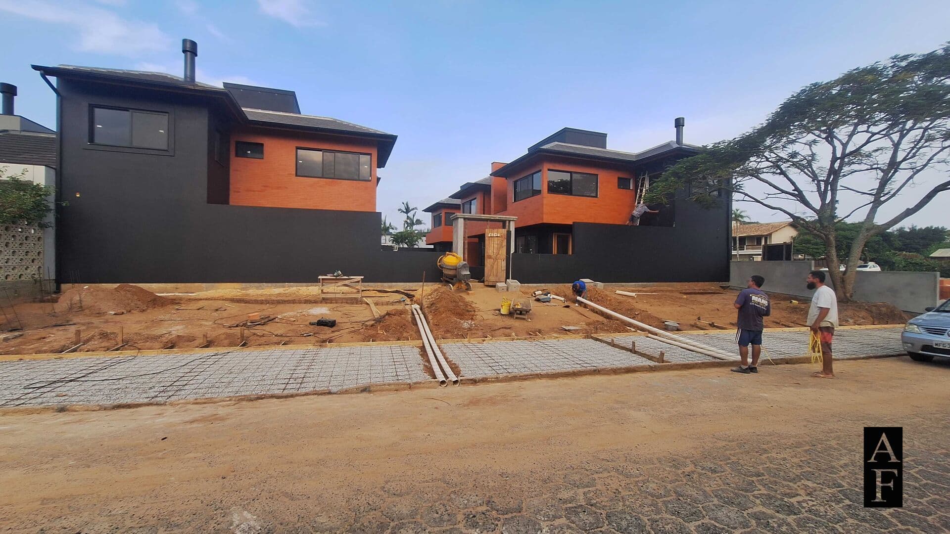 Casa Sobrado 2 Suítes em Condominio Flamboyant Townhouse Centro