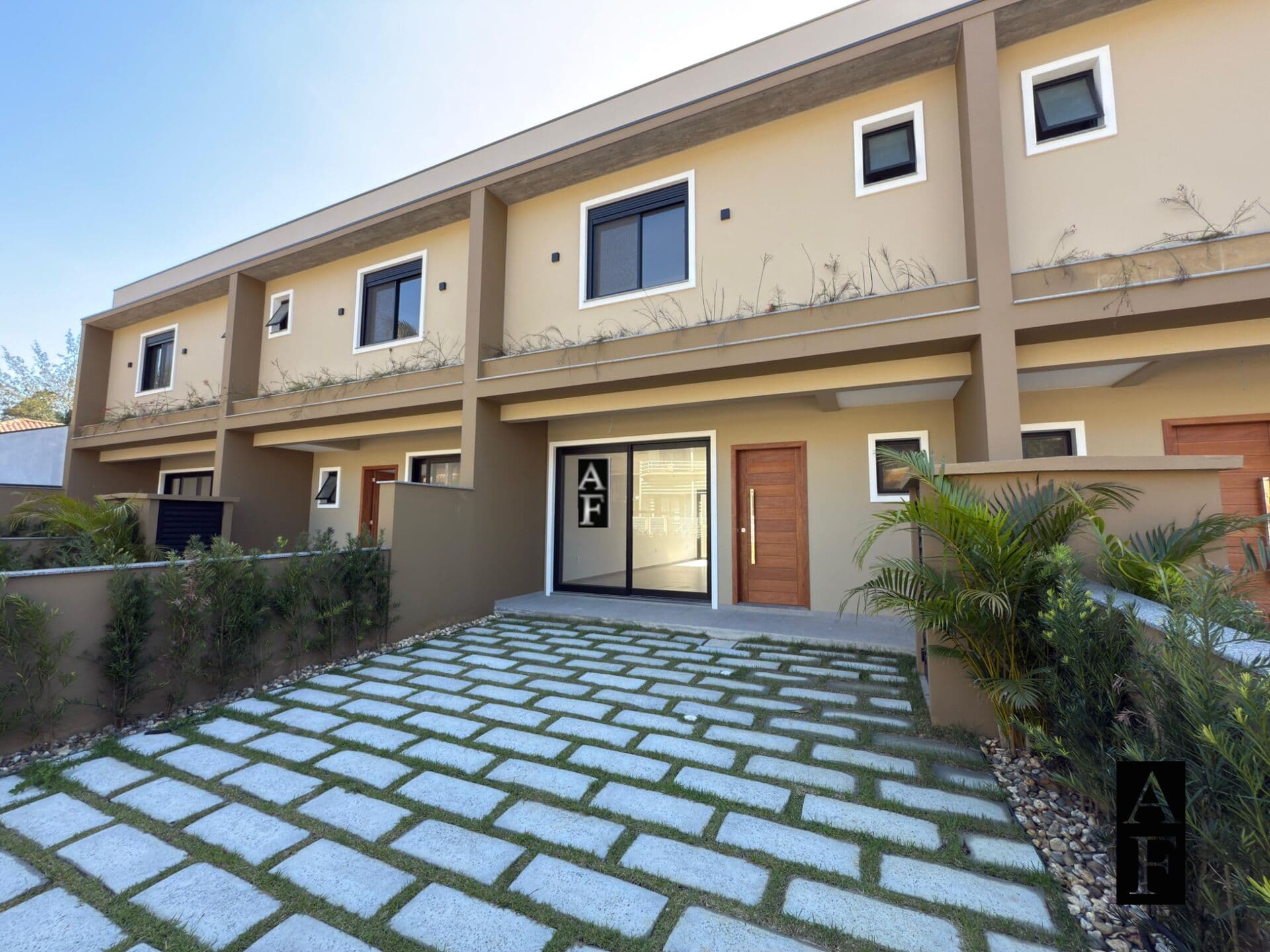 Casa de 3 dormitórios no Panorâmico