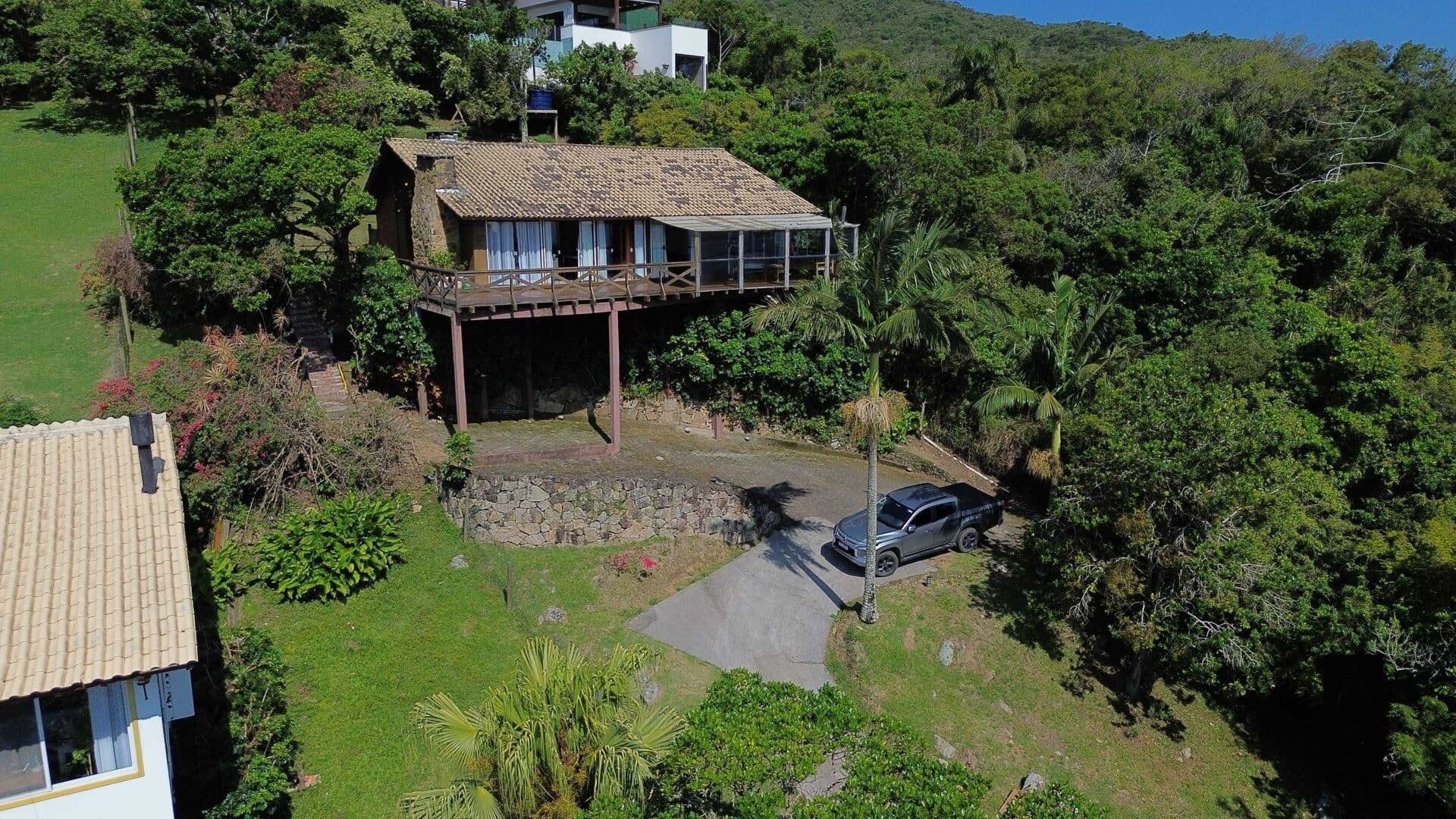 Casa á venda em Condomínio em Garopaba na Praia da Ferrugem