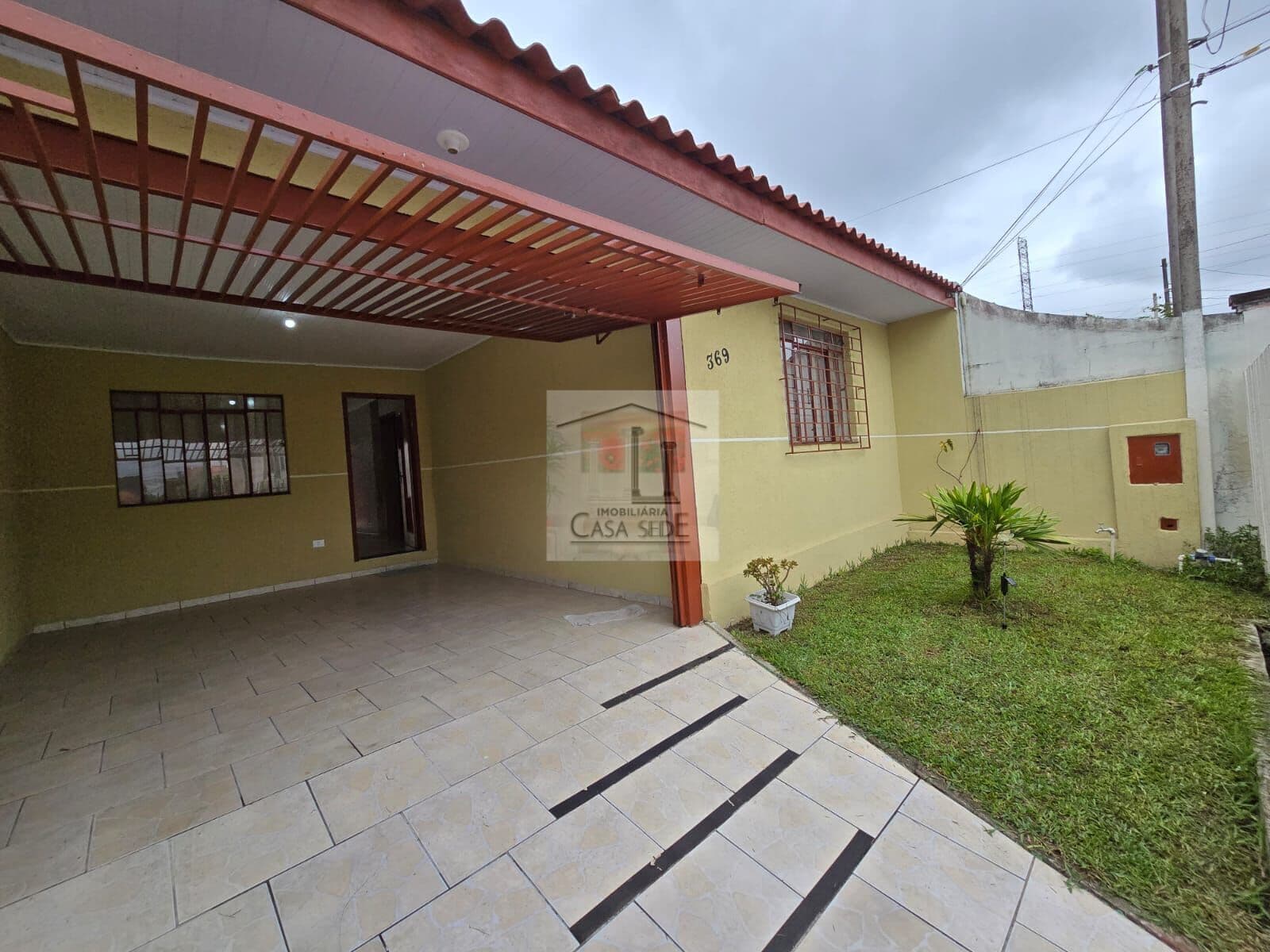 Excelente Casa com 3 quartos à Venda no bairro Campo de Santana