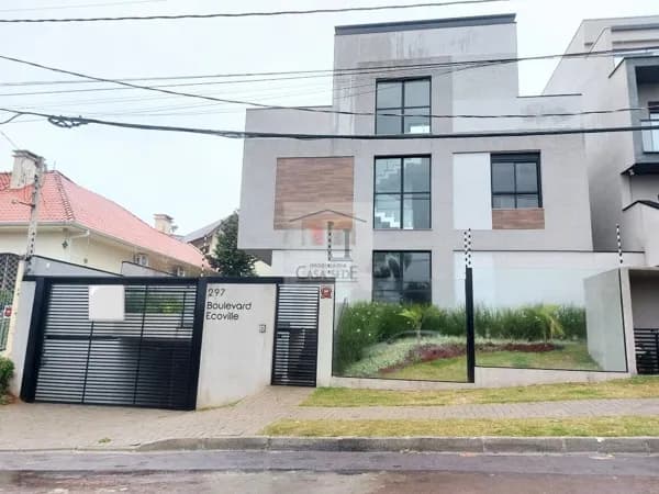 Sobrado de Alto Padrão no Mossunguê, em Curitiba-PR.
