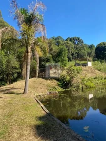 Chácara de 46.783m² com chalé e toda estrutura Rural