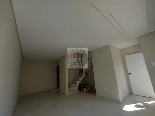 Sobrado Padrão com Terraço!!