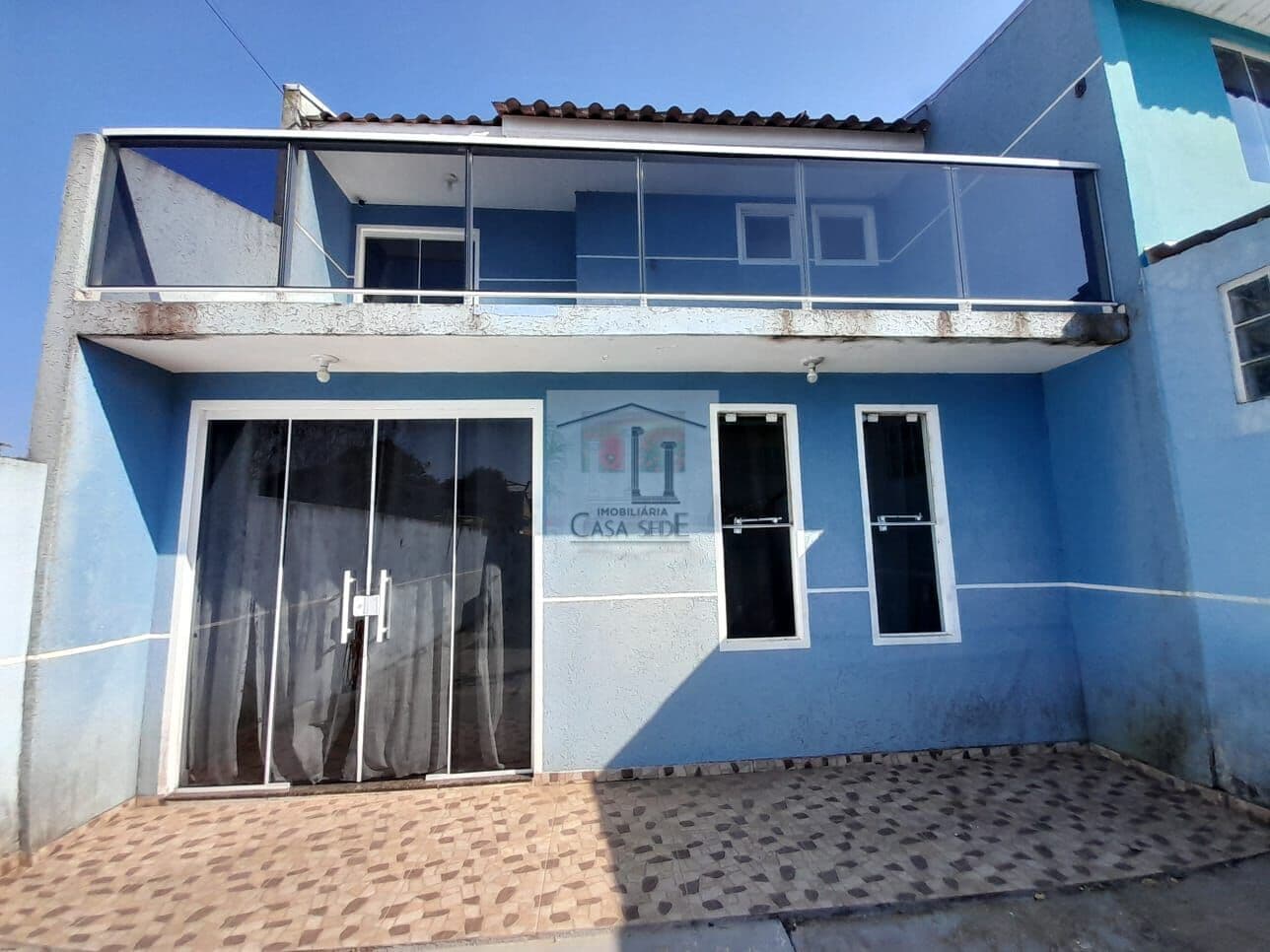 Lindo Sobrado de 3 quartos, Churrasqueira e Cozinha planejada na Fazenda Rio Grande!!