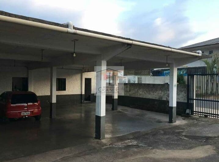 Excelente Terreno de esquina comercial/residencial no Pinheirinho