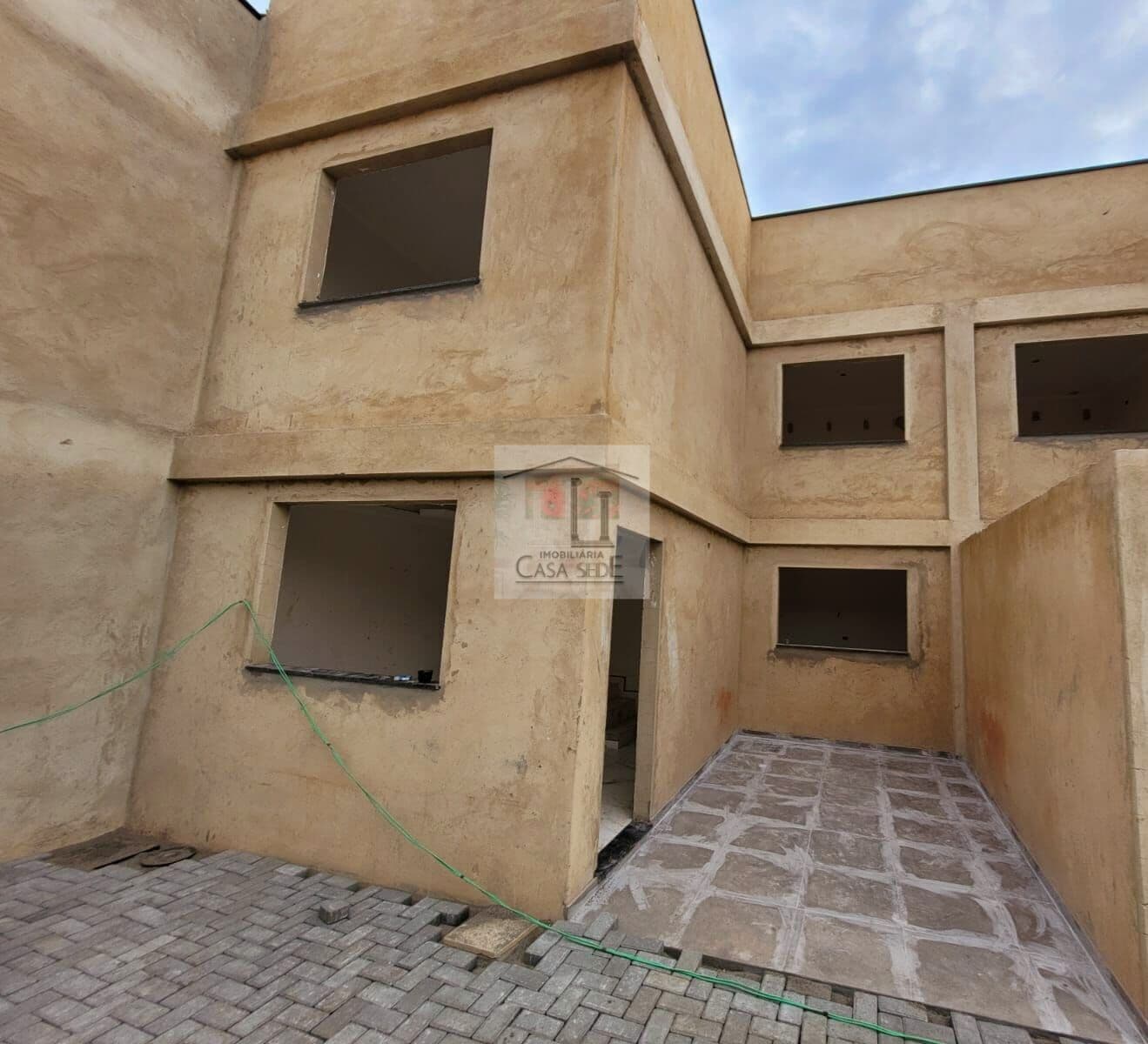 Maravilhoso Sobrado (Condominio) bairro Sitio Cercado.