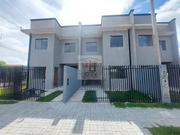 Sobrado em Curitiba - Campo de Santana