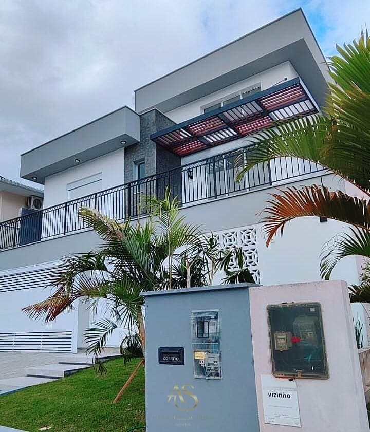 Casa Alto Padrão na Pedra Branca