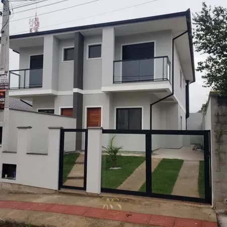 Sobrado no Loteamento Porto das Águas, Palhoça