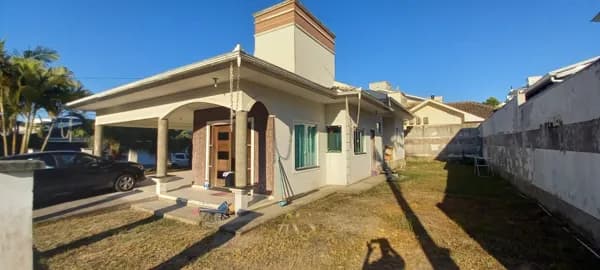 Casa Alto Padrão em Pedra Branca, Palhoça/SC