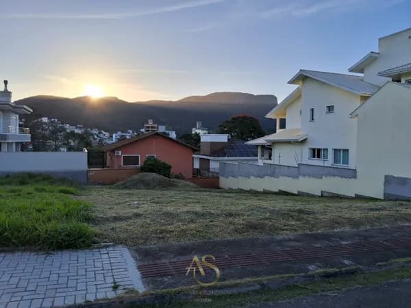 Lote/Terreno em Palhoça - Pedra Branca